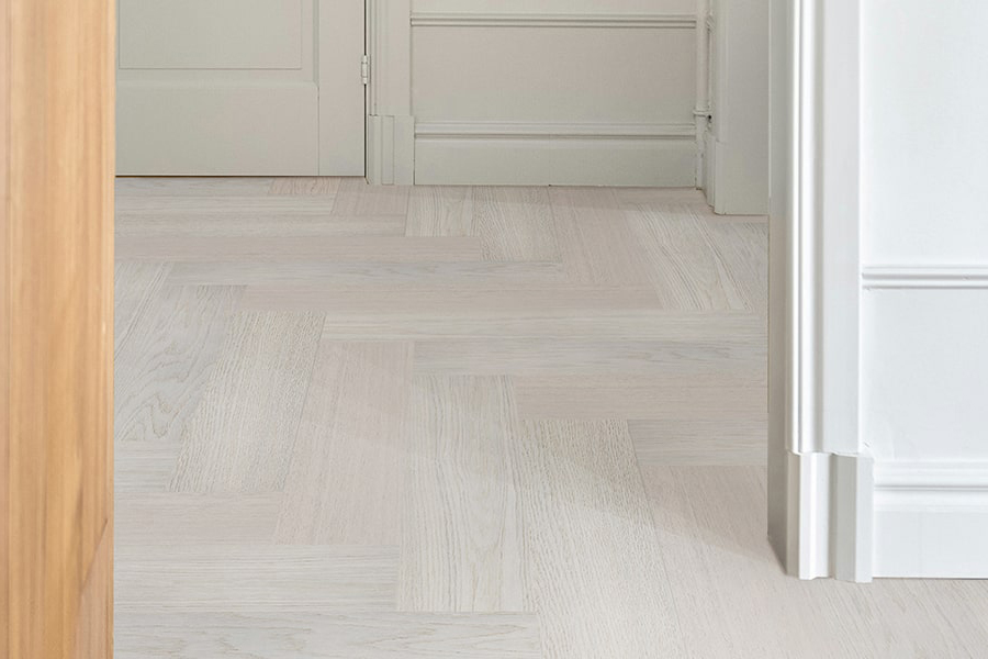 Паркетная доска елочка Oak Elba